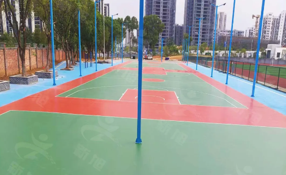 新旭体育硅pu篮球场完工案例