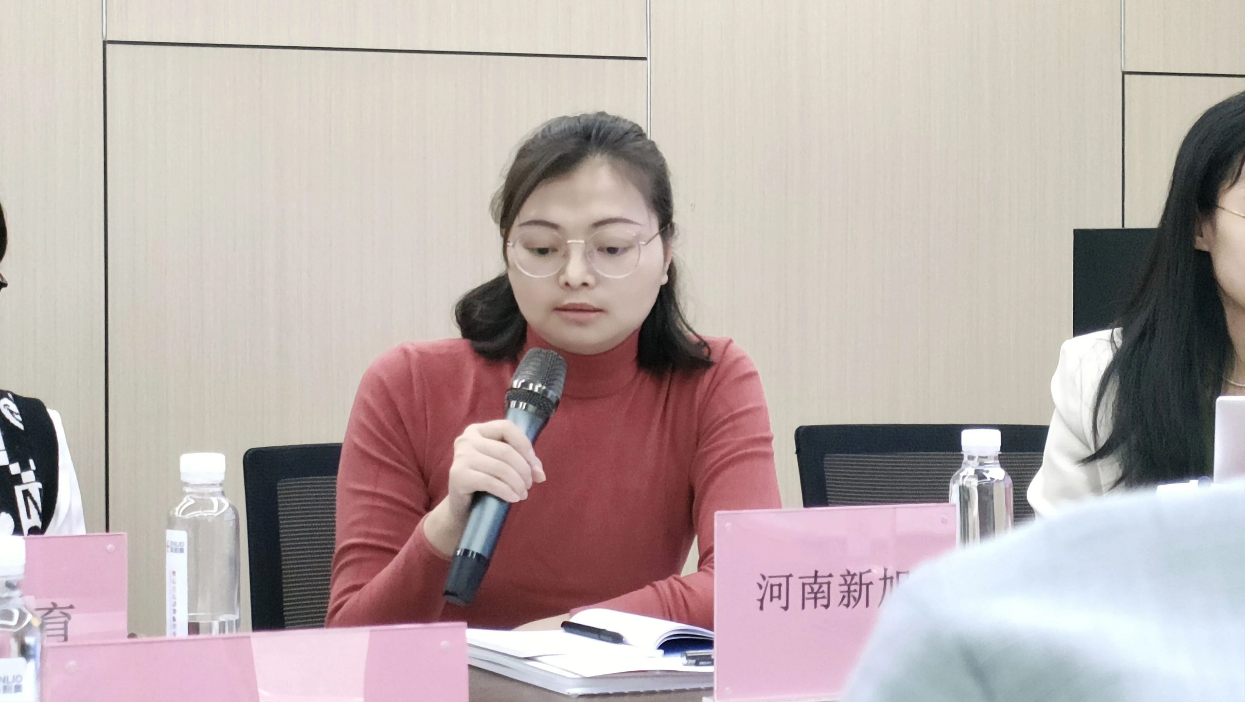 新旭体育人造草坪