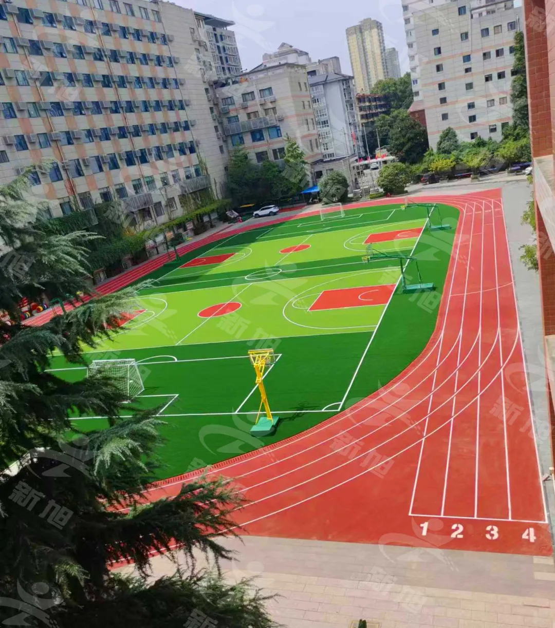 西安小学自结纹塑胶跑道施工完工